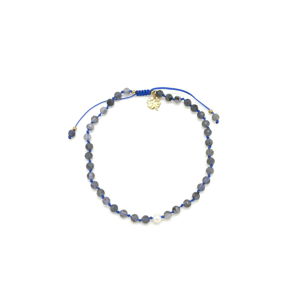Adjustable cordierite bracelet with water pearl